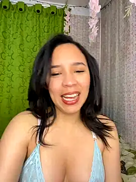 Esmerald 1111 online show from November 2025 10:48:01 AM