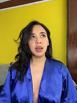 Esmerald 1111 online show from March 2026 02:06:01 PM