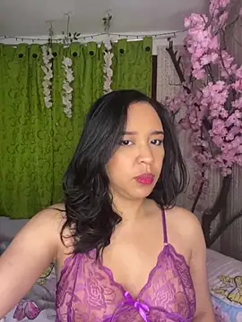 Esmerald 1111 online show from April 2026 11:12:02 AM