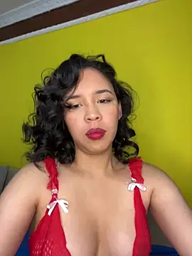 Esmerald 1111 online show from February 2026 10:04:01 AM