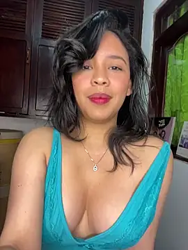 Esmerald 1111 online show from February 2026 10:33:01 AM