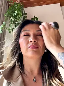 GeorginaBlack online show from November 2025 06:19:02 PM