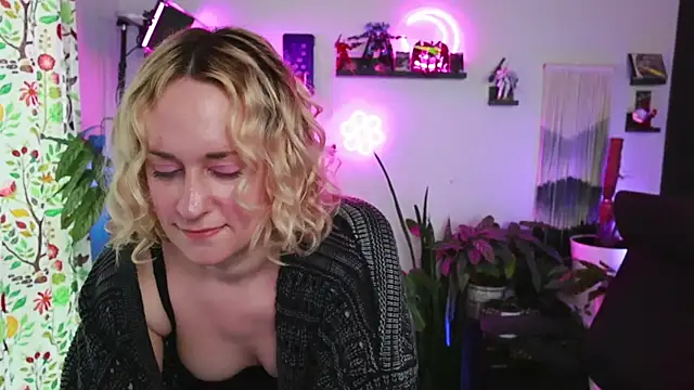 xzoeyryanx online show from April 2026 06:24:01 PM