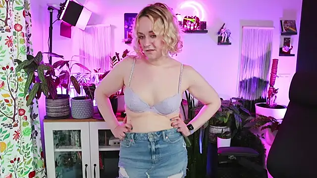xzoeyryanx online show from April 2026 03:58:02 PM