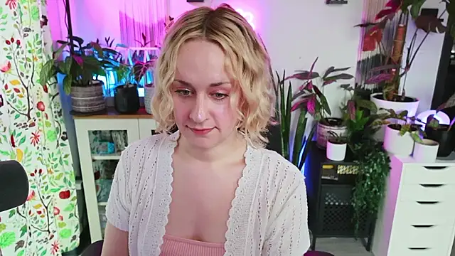 xzoeyryanx online show from February 2026 06:52:02 PM