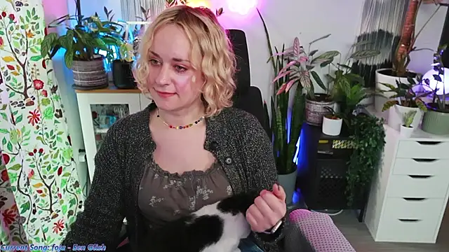 xzoeyryanx online show from February 2026 07:14:01 PM