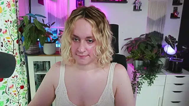 xzoeyryanx online show from July 2026 04:48:02 PM