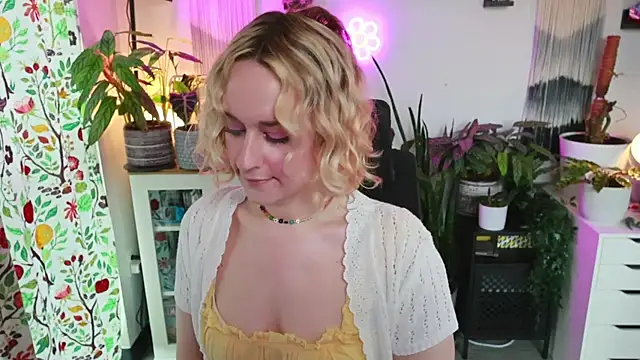 xzoeyryanx online show from March 2026 05:48:01 PM