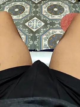 delhi desires online show from November 2025 02:27:02 PM