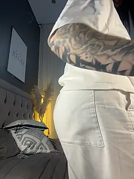 Tattitude  online show from April 2026 10:40:01 AM