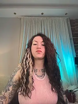 Snapshot of Tattitude_ chatting on May 2026 07:01:02 AM Tattitude online show from May 2026 07:01:02 AM