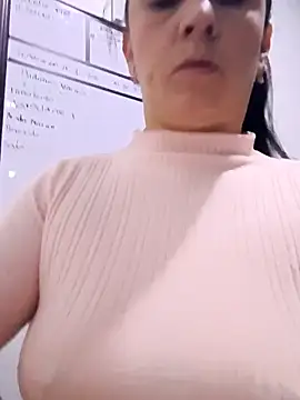 Sex Annie online show from April 2026 04:40:01 AM