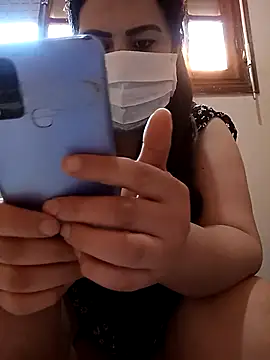 fati35flou online show from April 2026 04:35:01 PM