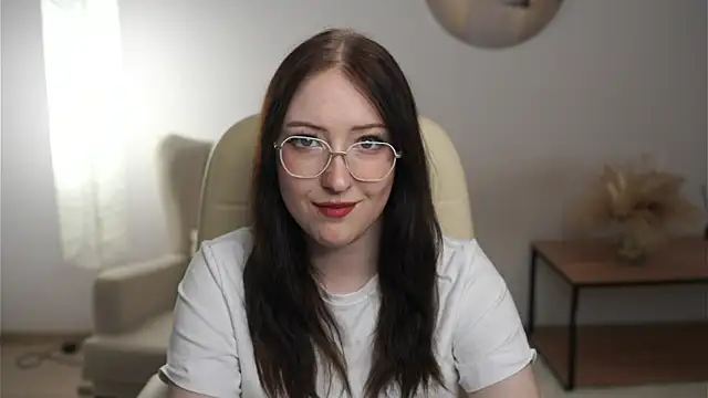 Snapshot of AyannaHerriott chatting on November 2025 12:52:02 PM AyannaHerriott online show from November 2025 12:52:02 PM