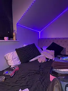 Badcrystal online show from March 2026 10:22:01 PM