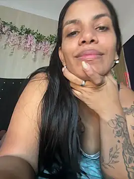 ArielleMillerr- online show from December 2025 05:27:02 PM