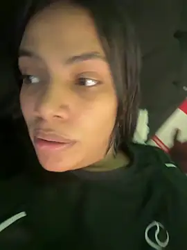 ArielleMillerr- online show from March 2026 04:29:02 PM