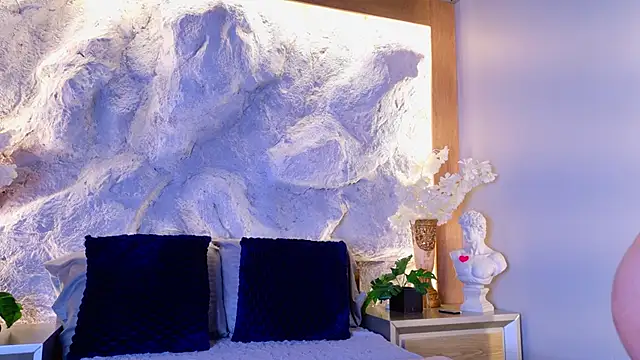 bella mush online show from March 2026 04:05:01 PM