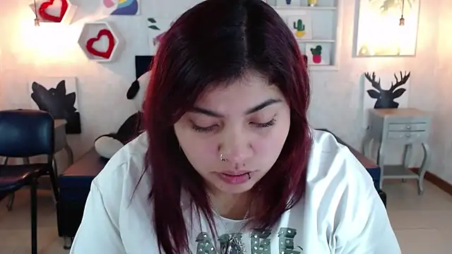 danna garza online show from February 2026 05:30:02 AM