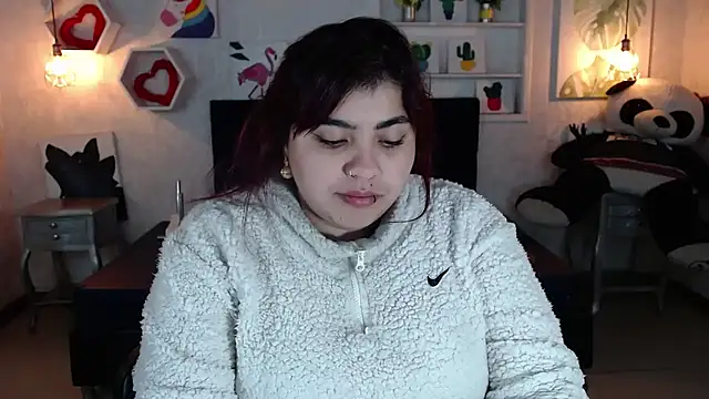 danna garza online show from February 2026 04:26:01 PM