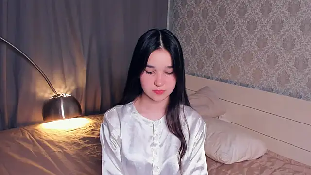 MeliaMelchiori online show from December 2025 10:54:02 PM