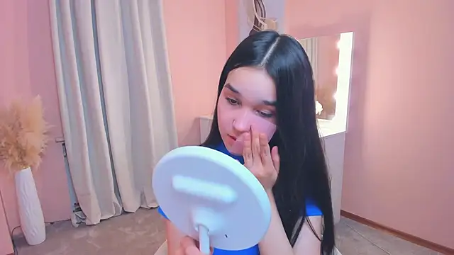 MeliaMelchiori online show from November 2025 02:50:02 PM