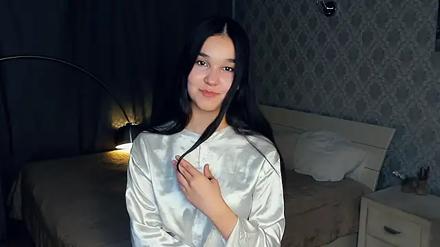 MeliaMelchiori online show from November 2025 01:50:01 AM