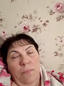 OliviaaSkyy online show from April 2026 08:33:01 PM