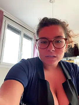 missseduction24 online show from November 2025 03:02:01 PM