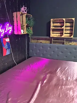 Shy-Ivy online show from January 2026 10:46:02 PM