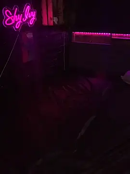 Shy-Ivy online show from March 2026 10:09:01 PM