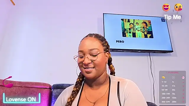 IssaNoirr online show from January 2026 03:19:02 PM