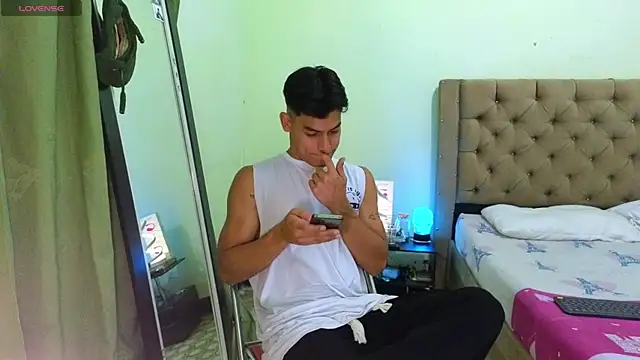 blorelopez online show from February 2026 01:12:02 AM