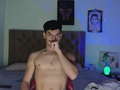 blorelopez online show from November 2025 10:42:02 PM