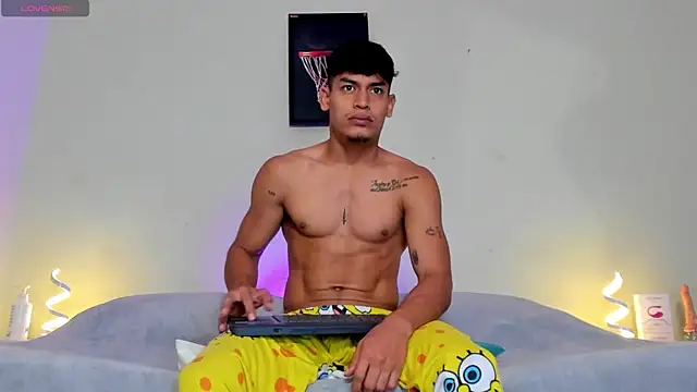 blorelopez online show from April 2026 01:29:02 PM