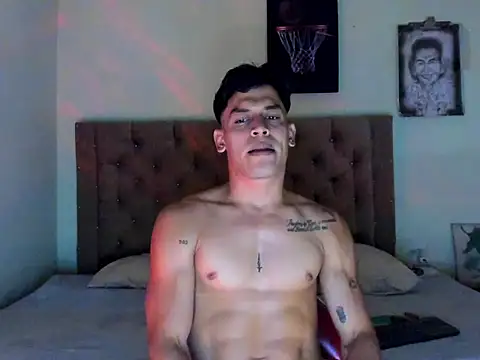 blorelopez online show from November 2025 12:00:01 AM