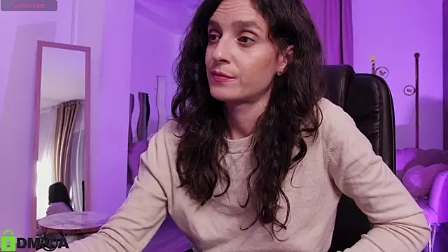 Snapshot of AnnaHarperX chatting on October 2025 05:01:01 PM AnnaHarperX online show from October 2025 05:01:01 PM