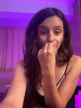 Snapshot of AnnaHarperX chatting on September 2025 07:20:02 PM AnnaHarperX online show from September 2025 07:20:02 PM