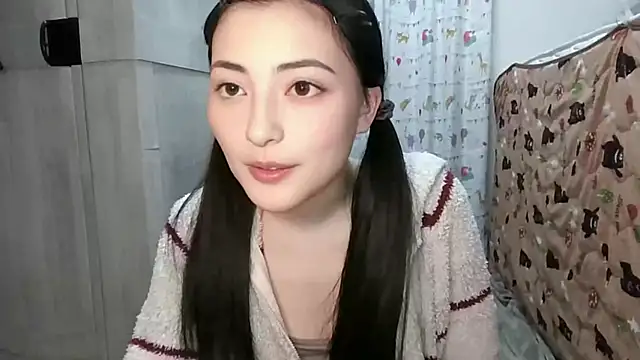 kaede 2112 online show from March 2026 01:29:02 PM