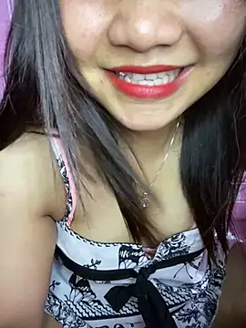 Sunset-yll online show from May 2026 02:12:01 PM