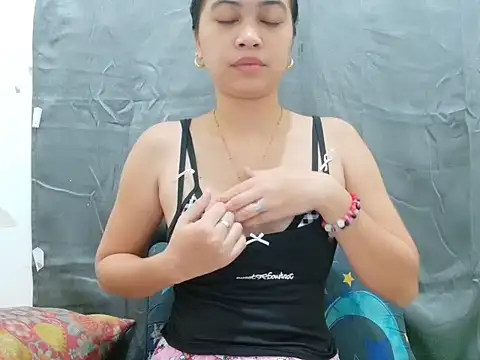 Ursexyasianskinny online show from April 2026 05:31:01 AM