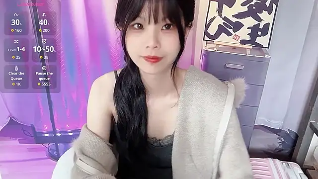 Snapshot of bunny-- chatting on December 2025 05:08:01 AM bunny-- online show from December 2025 05:08:01 AM