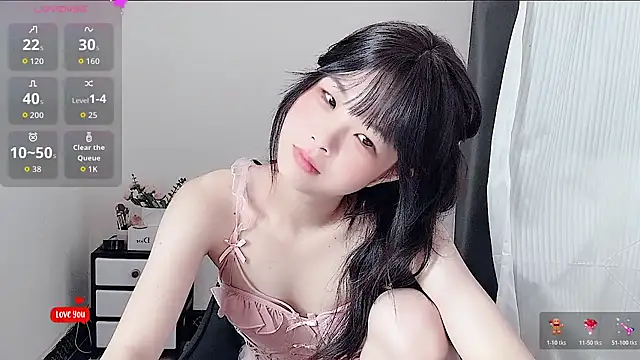 Snapshot of bunny-- chatting on May 2026 04:44:02 AM bunny-- online show from May 2026 04:44:02 AM