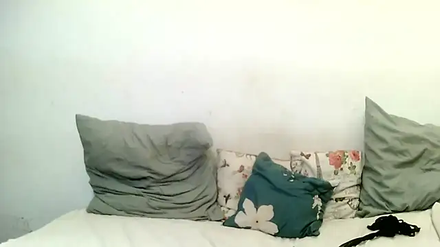 BrunetteNaomi8 online show from May 2026 08:29:02 PM