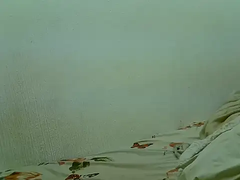 BrunetteNaomi8 online show from November 2025 07:58:01 PM