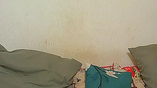 BrunetteNaomi8 online show from April 2026 02:34:01 PM