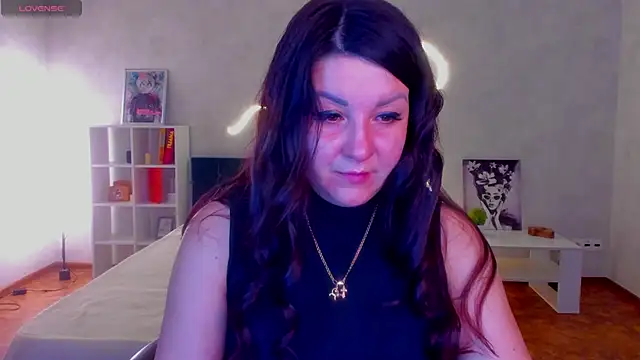 still  her online show from November 2025 01:05:01 AM