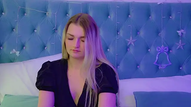 AnnyRaii online show from January 2026 06:09:02 AM