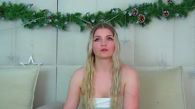 AnnyRaii online show from December 2025 06:24:01 AM