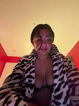 reinaass online show from April 2026 05:25:02 AM